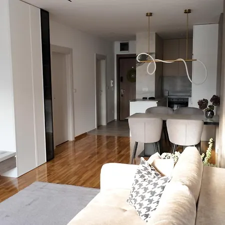 아파트 New&luxurious, Central&comfortable